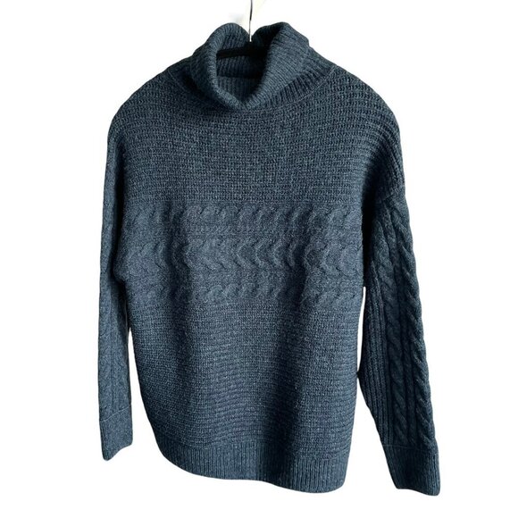 SUZY SHIER Women's Turtle Neck Stone Blue Sweater Warm, Size Large - Picture 1 of 12